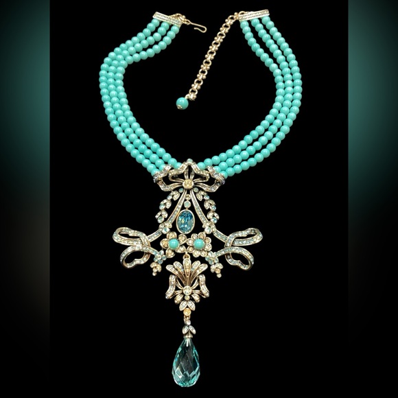 Heidi Daus Royal Therapy Blue Beaded Crystal Necklace (t75)